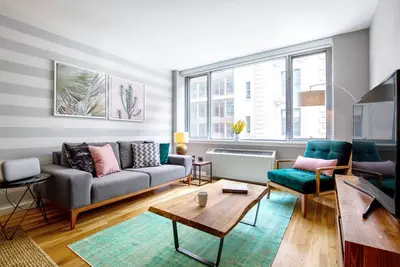 Image de Welcoming Chelsea 1br w/ Roof deck, Gym + Doorman by Blueground