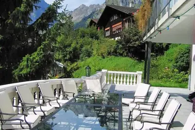 Image de Engelberg/Titlis, large classic villa, ski chalet.