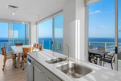 Image de Air on Broadbeach 2 Level Private Apartment