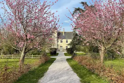 Image de Pond Cottage - Château de Monfréville -