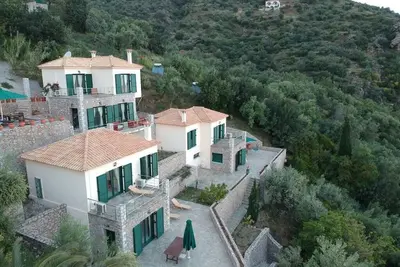 Image de 3 Villas with Sea View and beach front