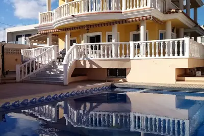 Image de Villa à Calabardina à 600 m de la mer et de petits commerces
