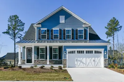 Image de Beautiful Beach House! Ask about our new Summer 2023 Pricing!