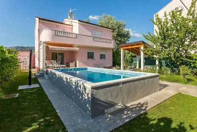 Image de Maison de vacances Stobrec pour 1 - 6 personnes avec 4 chambres à coucher - Maison de vacances