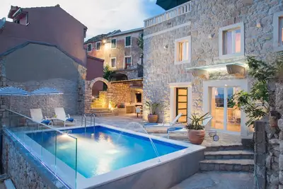 Maison de vacances Gornje Tučepi pour 1 - 4 personnes avec 2 chambres à coucher - Maison de vacances
