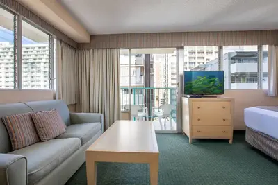 Image de Aqua Aloha Surf Waikiki 803 Deluxe Studio with Lanai and Partial City Views