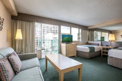 Image de Aqua Aloha Surf Waikiki 808 Deluxe Studio with Lanai and Partial City Views