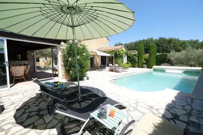 Image de Location vacances maison piscine Gargas Ls2-15