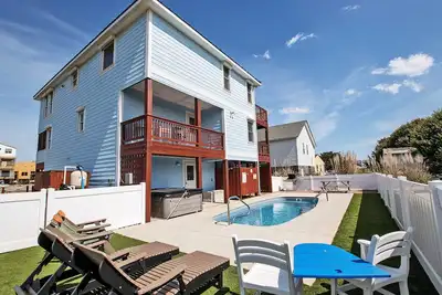 Image de Oceanside, Private Pool, Golf Cart, Hot Tub! Kd904, The Blue Palm