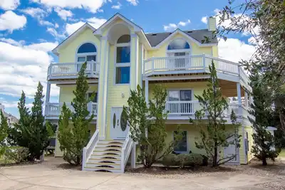 Image de Oceanside, Heated Pool, Poolside Pavilion, Hot Tub, 4, Relax Mom