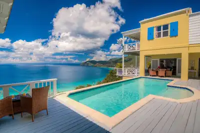 Image de Coastin' A-Long - bright & breezy Caribbean vibes above beautiful Long Bay