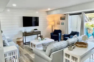 Image de Inverness Villa on Golf Course with Pool & Tennis