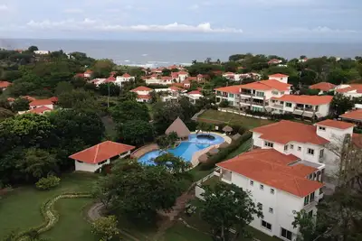 Image de Luxury Penthouse 5 Bedroom Beach Condo