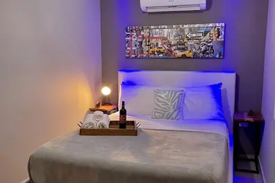 Image de Private Hillside Cabin