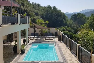 Image de Appartement T2 au 2ème étage - Entre mer & montagne