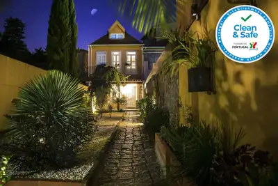 Image de Cedofeita Village Porto - Yellow Apartment