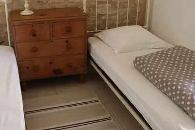 Image de Le Pressoir  - Traditional Farmhouse nr La Rochelle. beaches 20 mins and a pool.