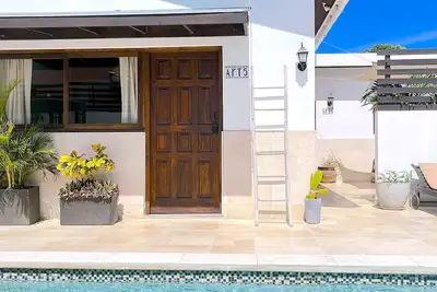 Image de Apartamento 5-Appartement-de Luxe-Salle de bain privée séparée-Vue sur Piscine