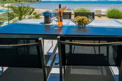 Image de JamC Dream: Family dream right by the sea with heated pool