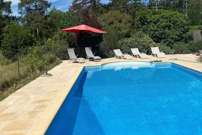 Image de Bright spacious gite with pool near Cahors