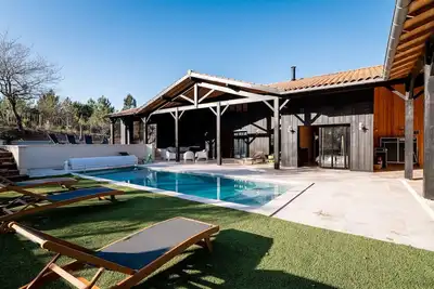 Image de Magnifique Villa bois Golf Biscarrosse avec piscine