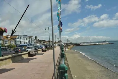 Image de Seafront home with fabulous views