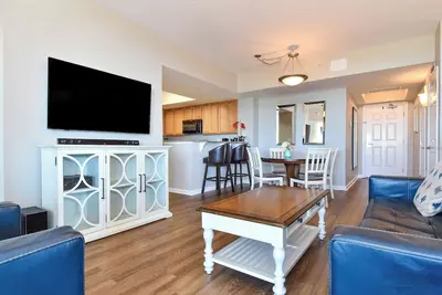 Image de Updated 2 Bedroom Condo on the 6th Floor at The Palms of Destin - 2616