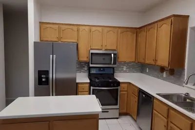 Image de Luxurious single story 3 bedroom, 2 bath Townhome