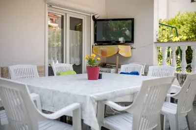 Image de Ap. Daisy - Trois Chambres Appartement, Couchages 9