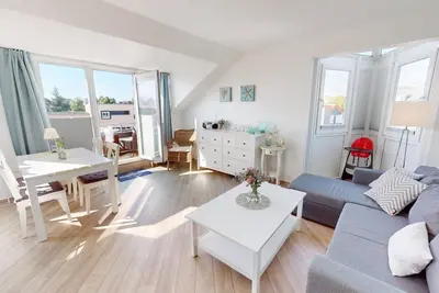 Image de Bright, modern 2-room vacation apartment for 4 people with balcony by the Baltic Sea