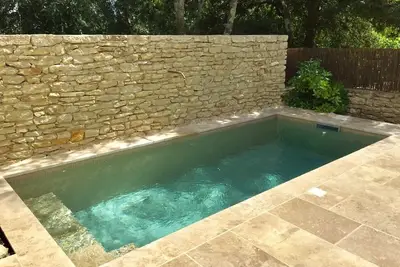 Maison L'Orée de l'Eure, Uzès. Jardin, piscine privée non partagée