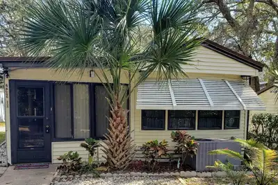 Image de Two bedroom park model near Disney