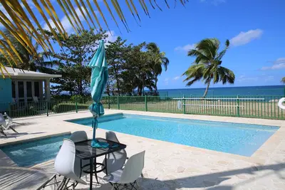 Image de Cozy villa, close to everything. . .