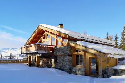 Image de Chalet de luxe de 370m2, pour 19 pers à Arc 1800
