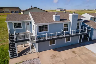 Image de Bayview Combo Condos 3 & 4, Ogallala Beach w/ adjoining internal door