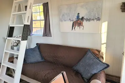 Image de Delightful, cozy mini cabin with 2 bedrooms