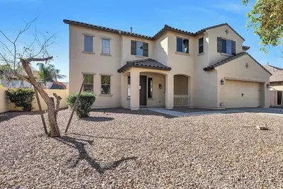 Image de Space for the whole family to stay!