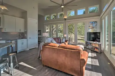 Image de Modern Lake Travis Haven w/ Resort Amenities!