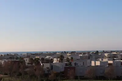 Image de T3 75m² avec Terrasse et Double Parking à Sète