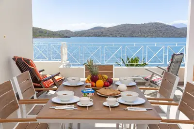 Image de Tsifliki Beach House