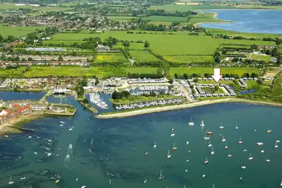 Image de 4 Avocet Quay, Emsworth  - sleeps 4 guests  in 2 bedrooms