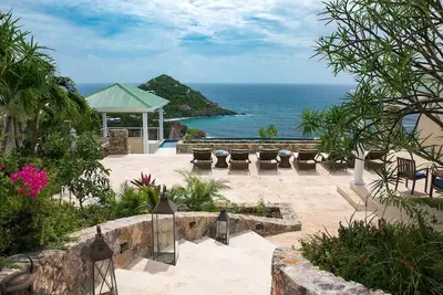 Image de Maria Bluff Main House Villa- Modern, Generator, Private Pool, and Pool Table!
