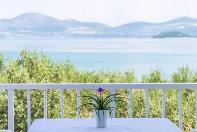 Image de Apartments Glavor - One Bedroom Apartment with Balconies and Sea View