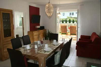 Image de Apartment 1 on the ground floor with small terrace in the apartment building on Sonnenhügel