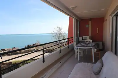 Image de Appartement climatisé en front de mer à Sète avec piscine, garage et Wifi