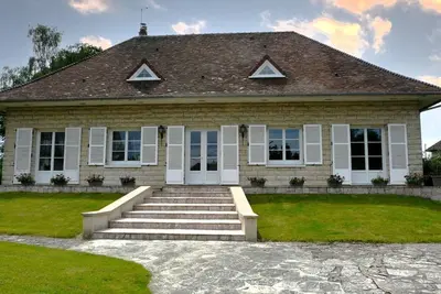 Image de Maison en pierre rénovée, 3 chambres, jardin clos, équipée, calme et proche étang à Senonches