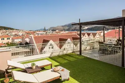 Image de Panoramic Luxurious Penthouse