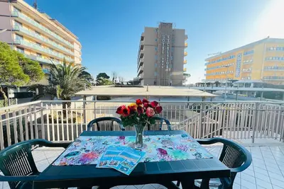 Image de Appartement de vacances Bibione pour 1 - 7 personnes avec 2 chambres à coucher - Appartement de vaca
