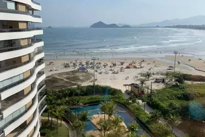 Image de Spectacular apartment right on the sand