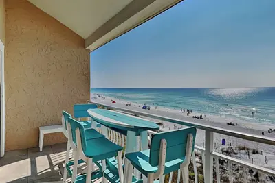 Image de Crystal Villas #10a | Gulf Front + Amenities